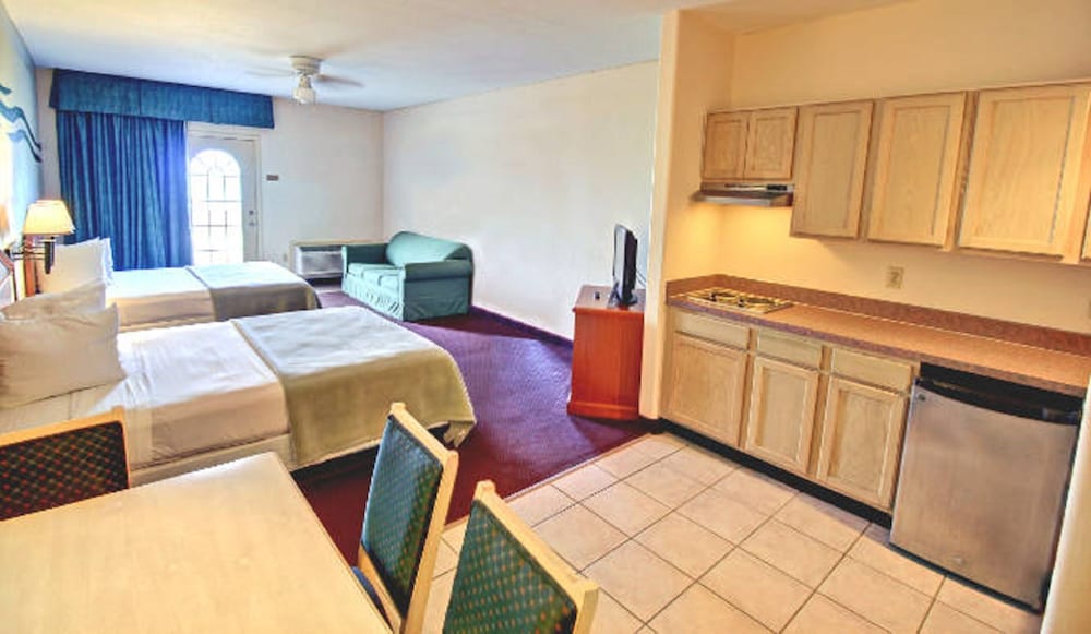 Home2 Suites by Hilton South Padre Island 12/72