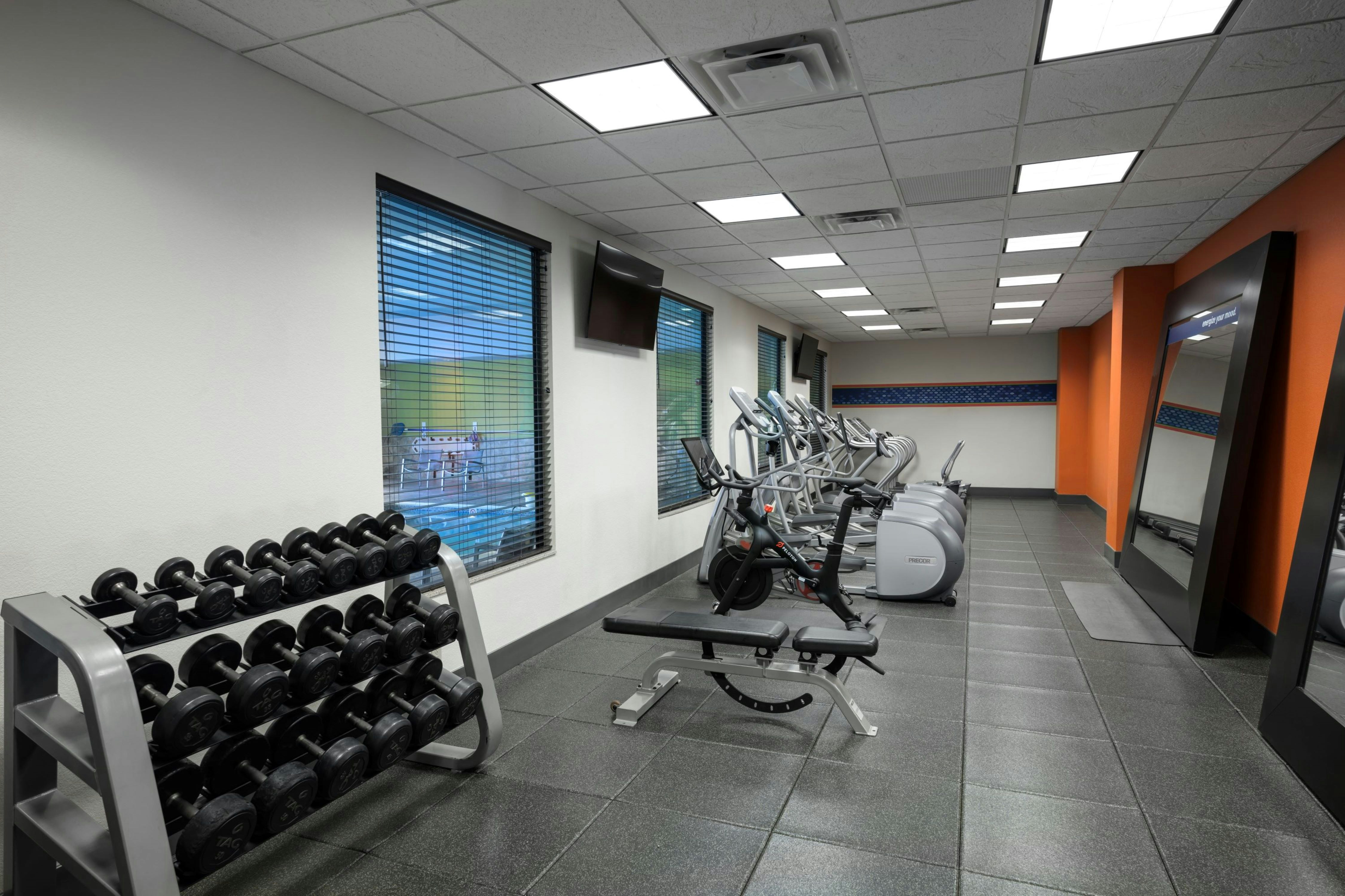 Hampton Inn Evansville Airport 25/70