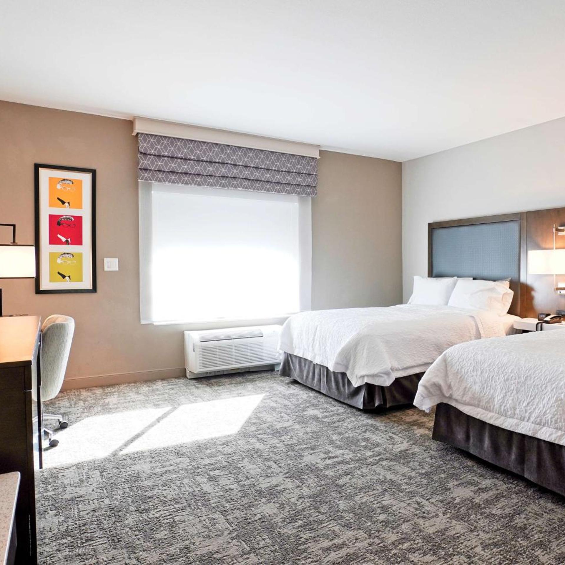 Room, King Bed, 2 Queen Beds, Accessible