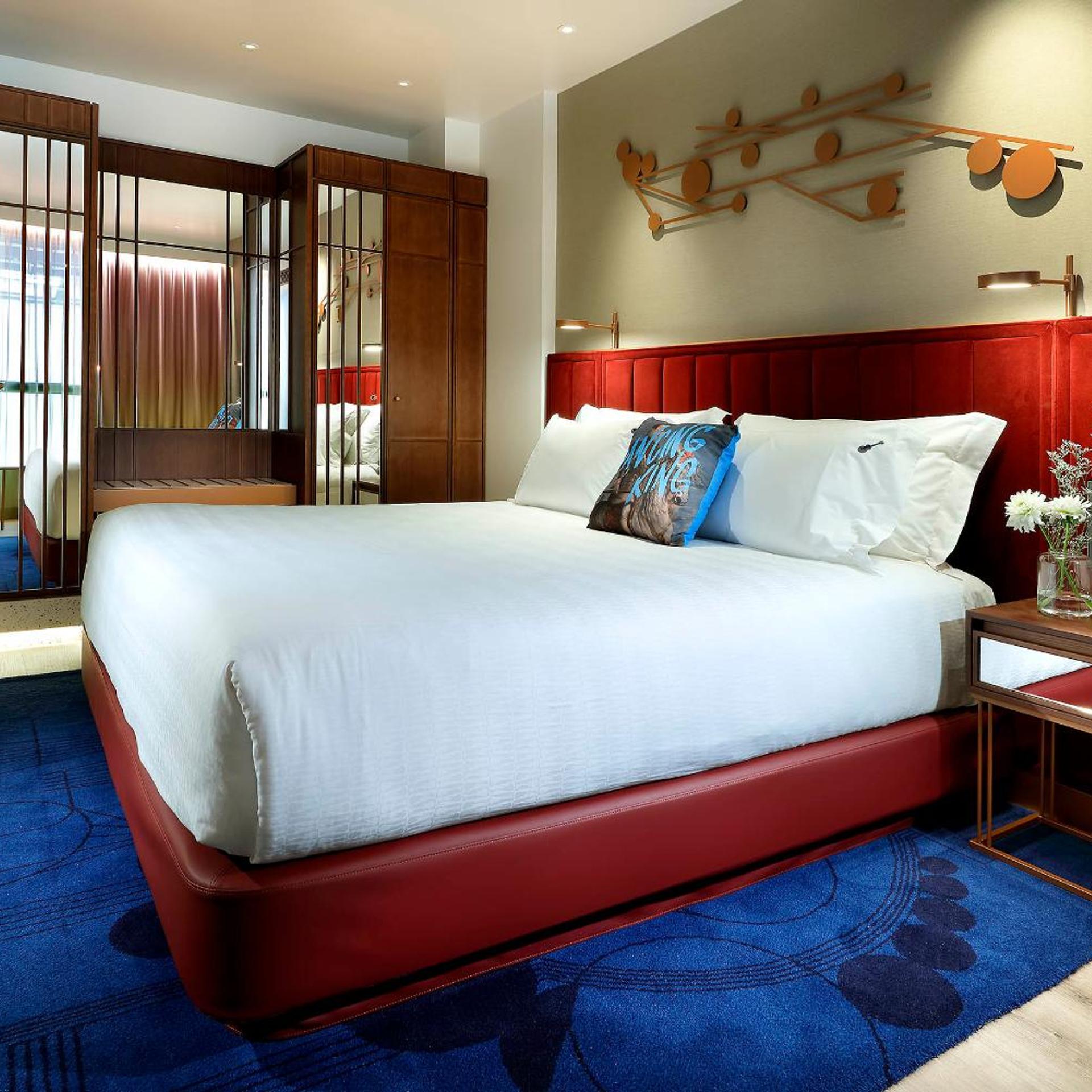 Silver, Suite, Single Bed