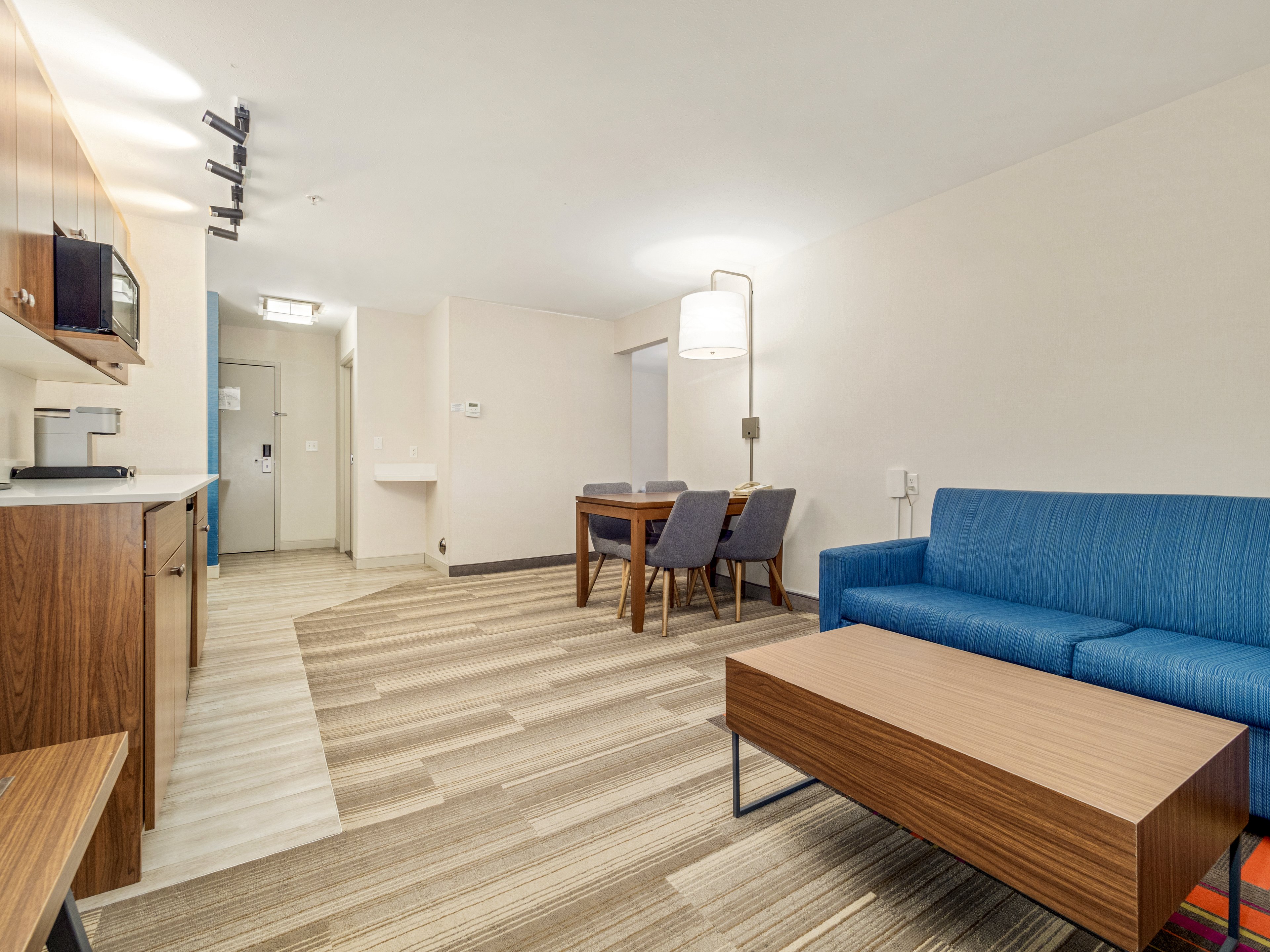 Holiday Inn Express Hotel Suites Medicine Hat Transcanada Hwy 51/75