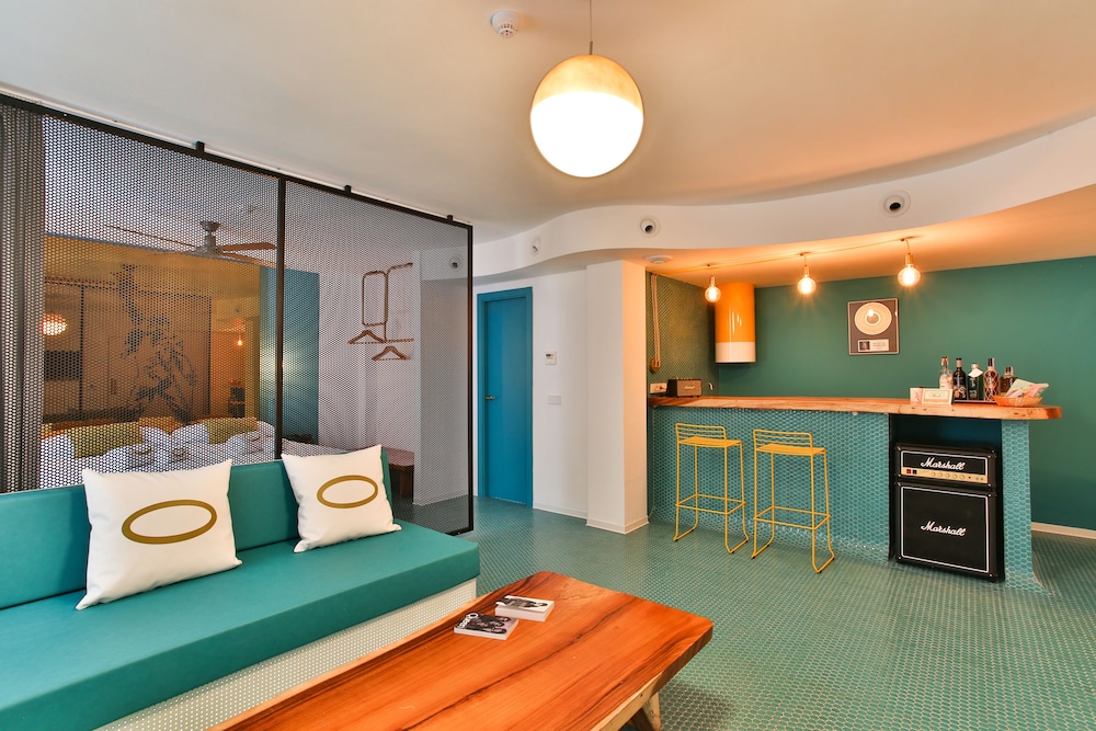 Dorado Ibiza Suites - Adults Only 9/66