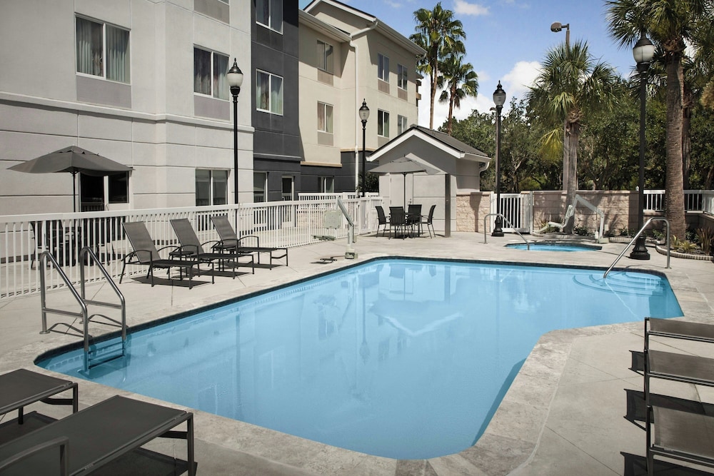 Fairfield Inn & Suites by Marriott Sarasota Lakewood Ranch 36/60