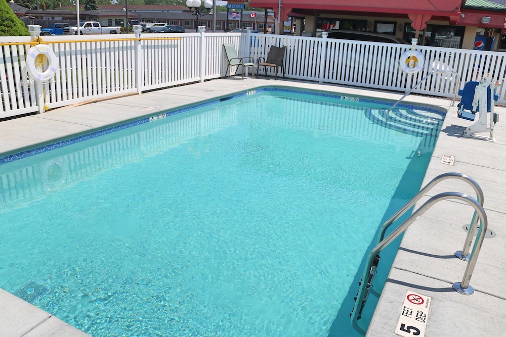 Budget Host Inn Niagara Falls 9/60