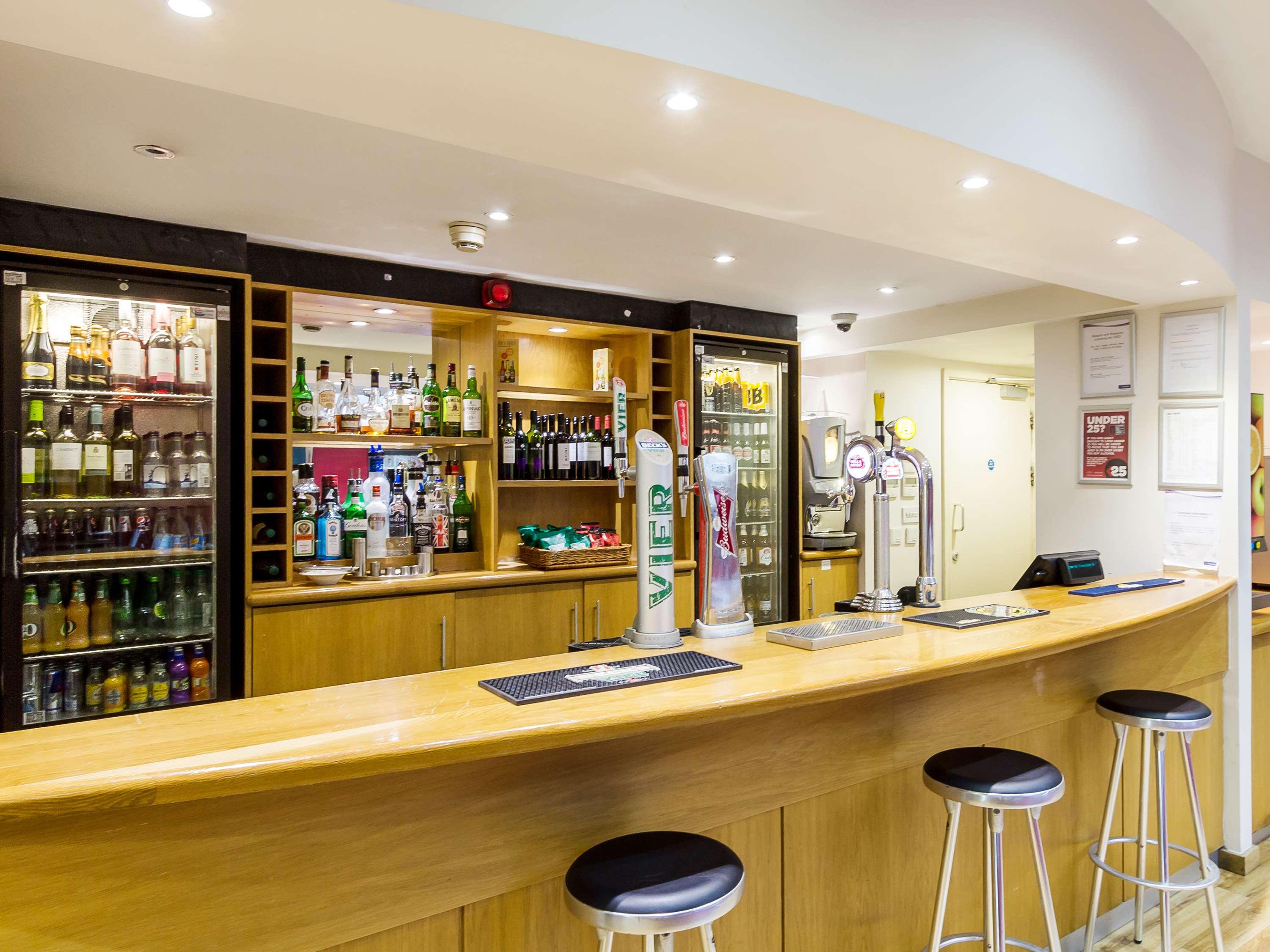Travelodge Guildford 26/30