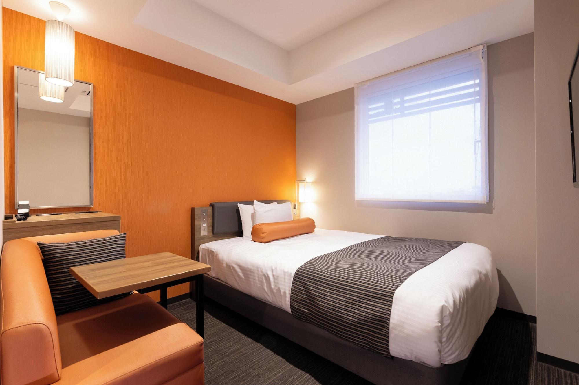 Semi Room, Type B, Semi Double Bed, High Floor