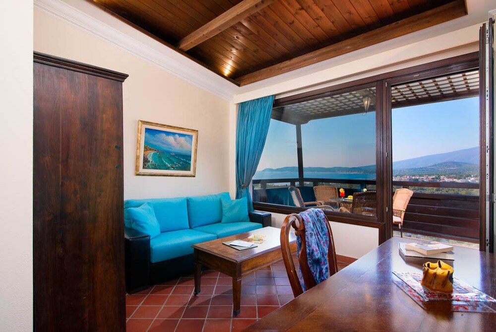 Kallisti Apartment Hotel 23/38