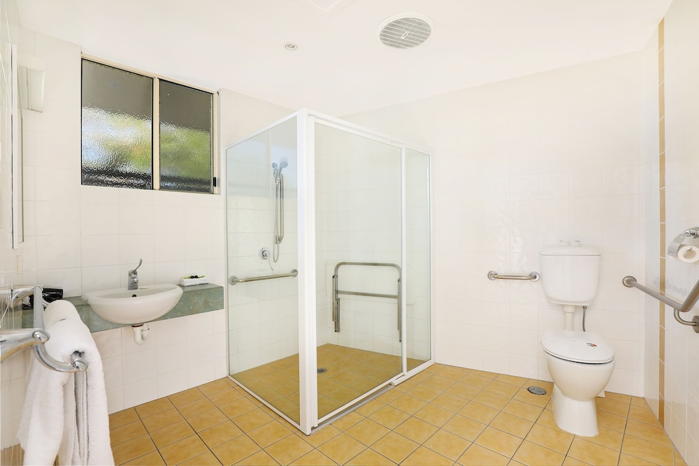 Caboolture Riverlakes Motel 44/66