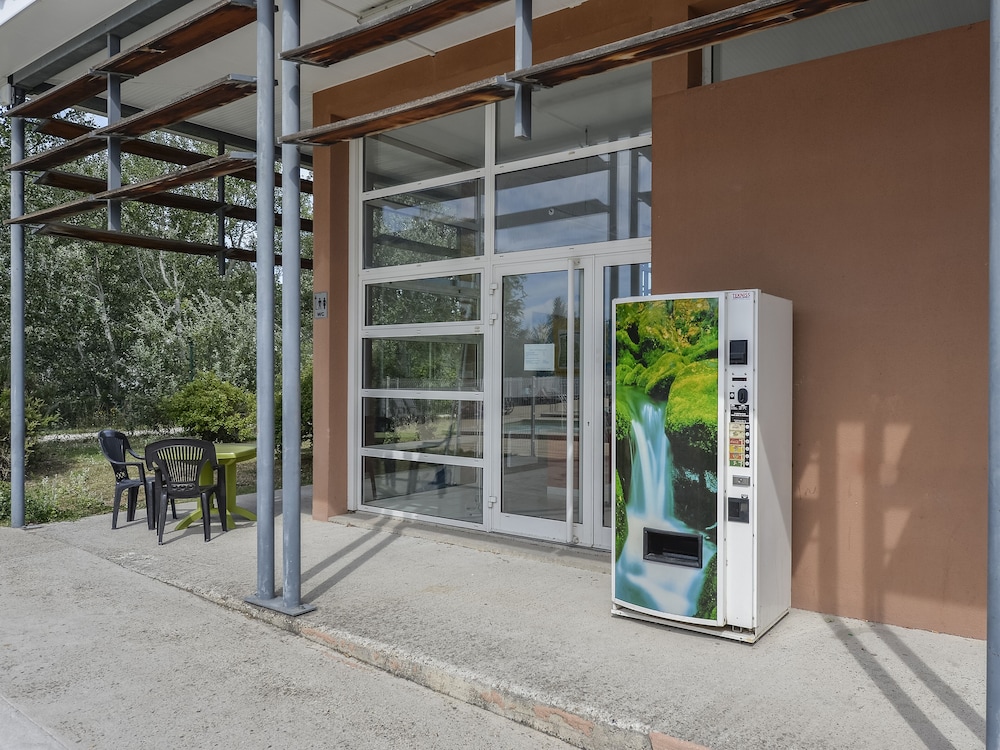Residence Vacanceole Sun Hols Les Rives du Lac 56/68
