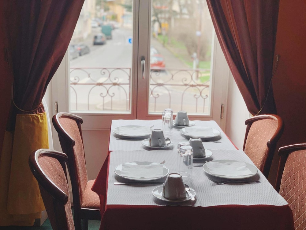 Escurial Hotel 42/54
