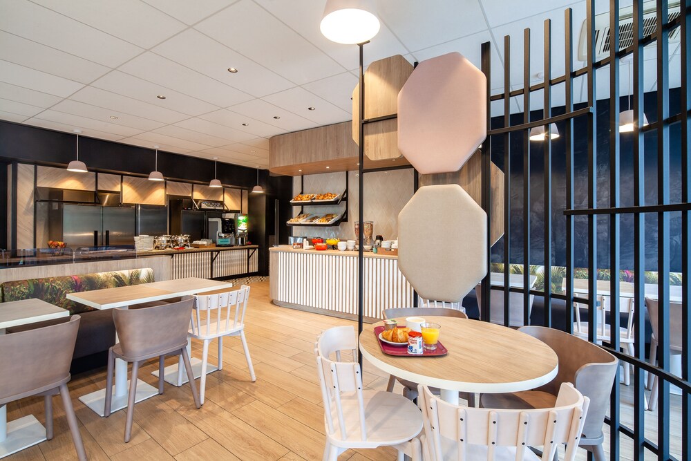 B&B Hotel Paris Porte Des Lilas 26/37
