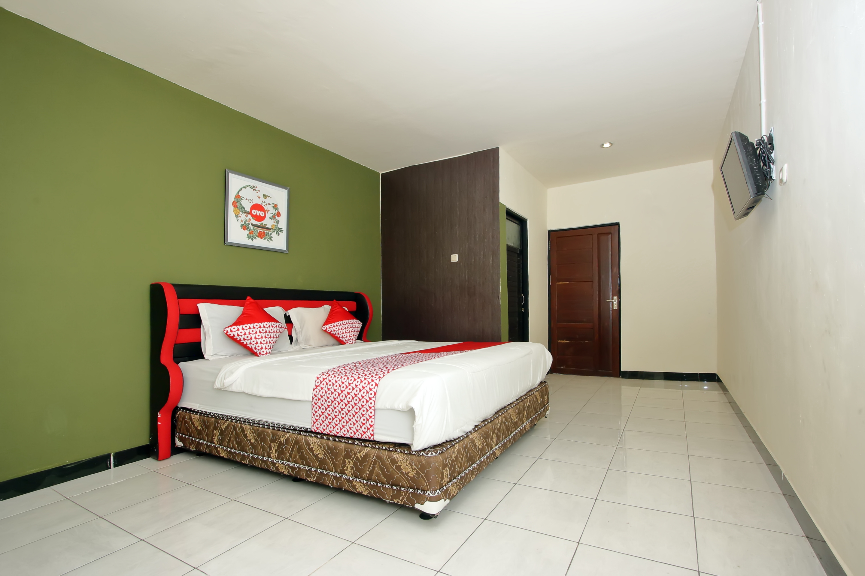 OYO 933 Wisma Malawen 12/33