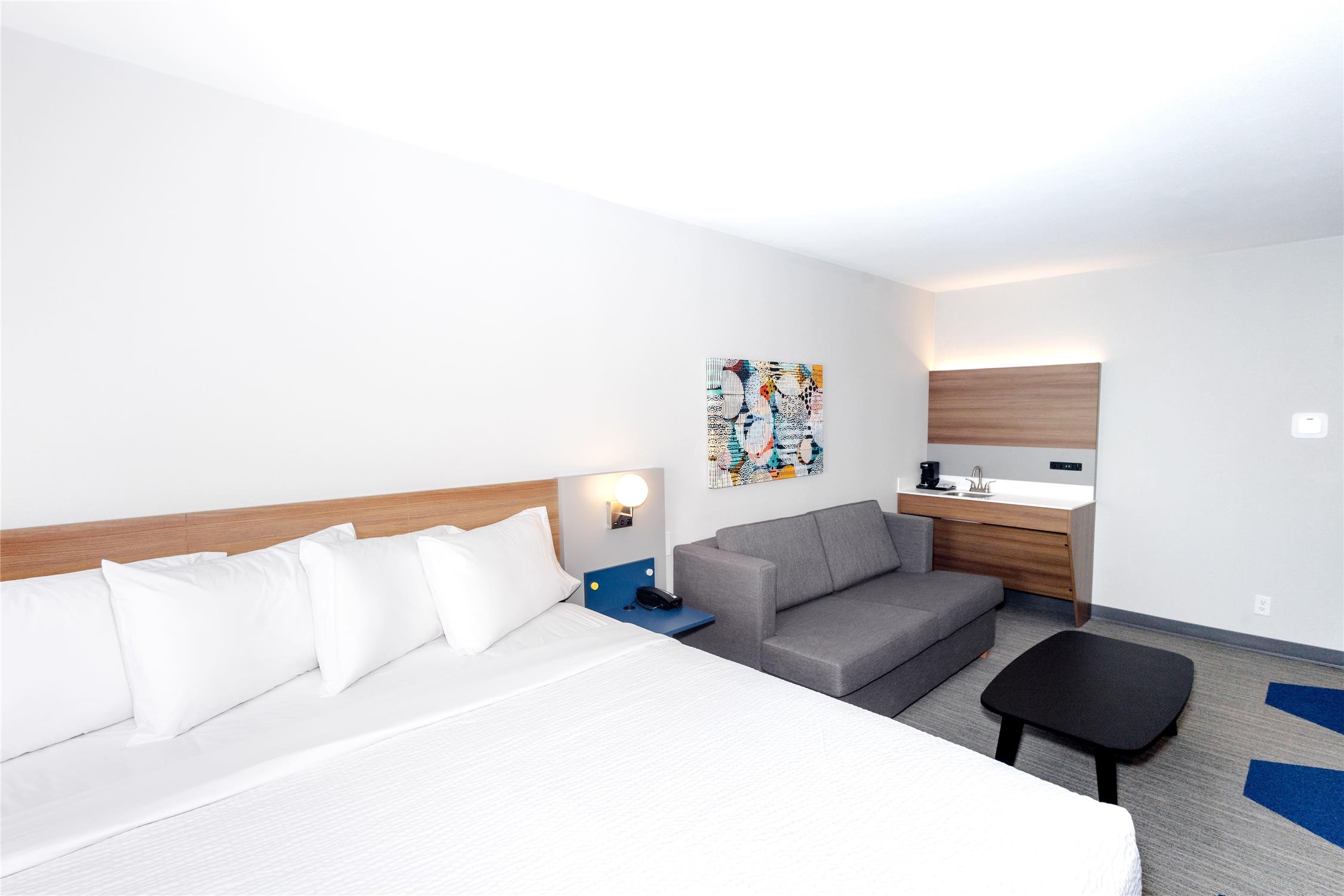Microtel Inn & Suites by Wyndham Wellsville 3/34