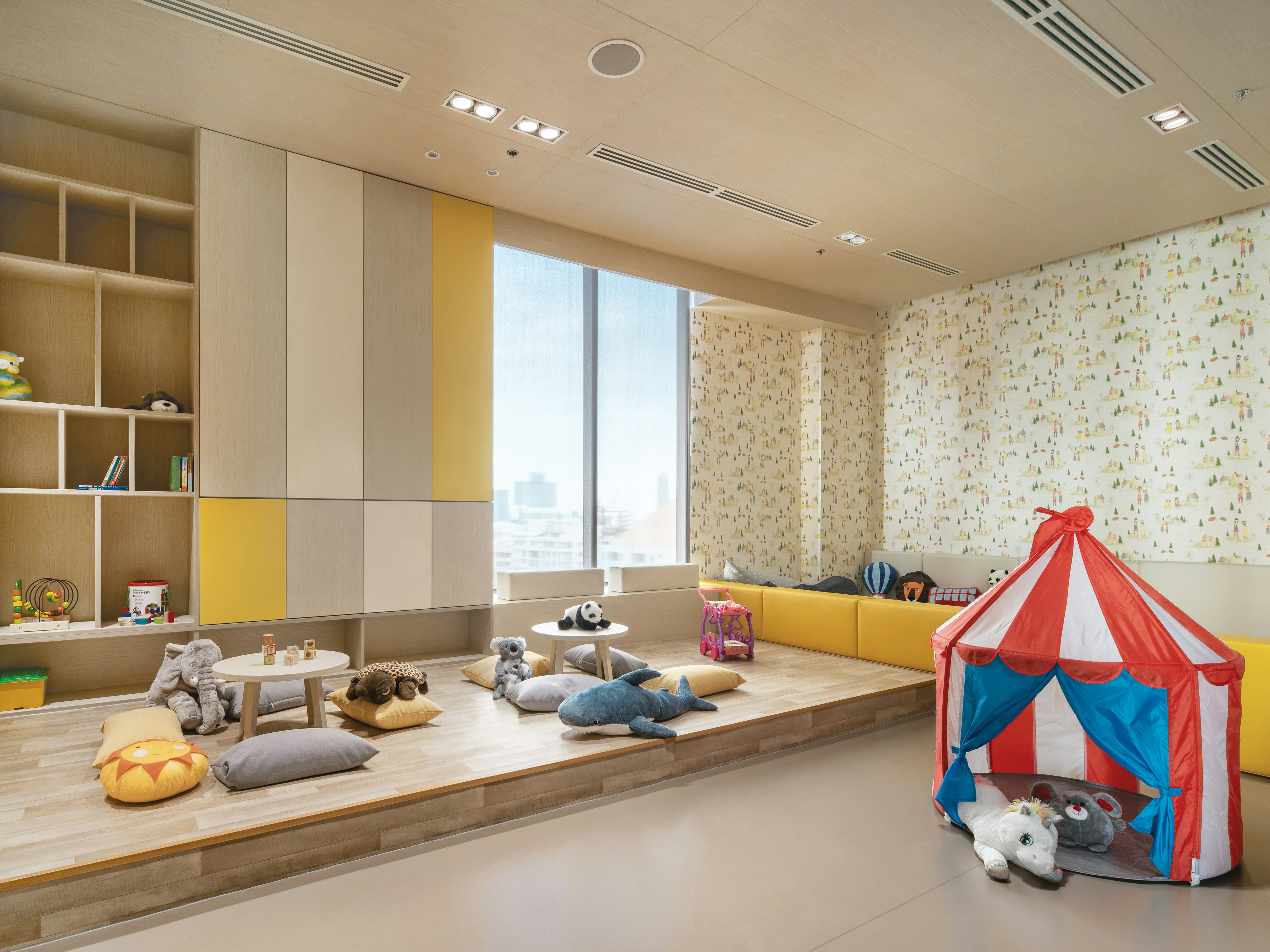 Oakwood Suites Bangkok 36/42