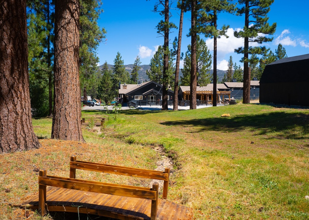 Wolf Creek Resort 62/66