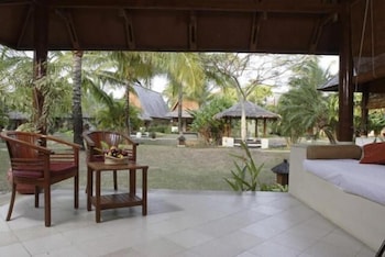 Tanjung Lesung Beach Hotel 8/50