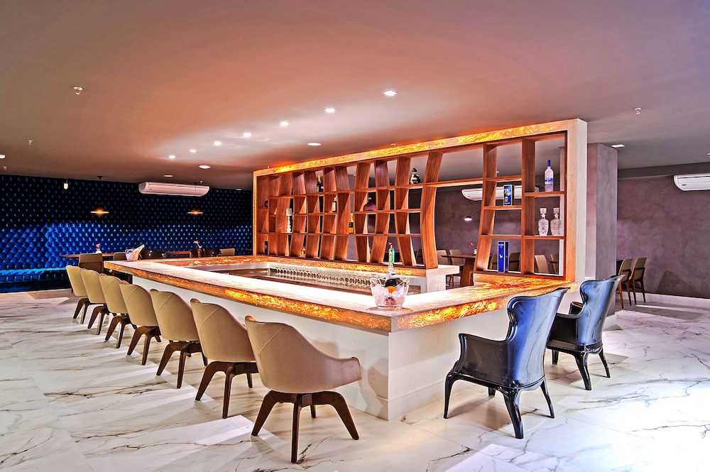 Brut by Slaviero Hoteis 57/63