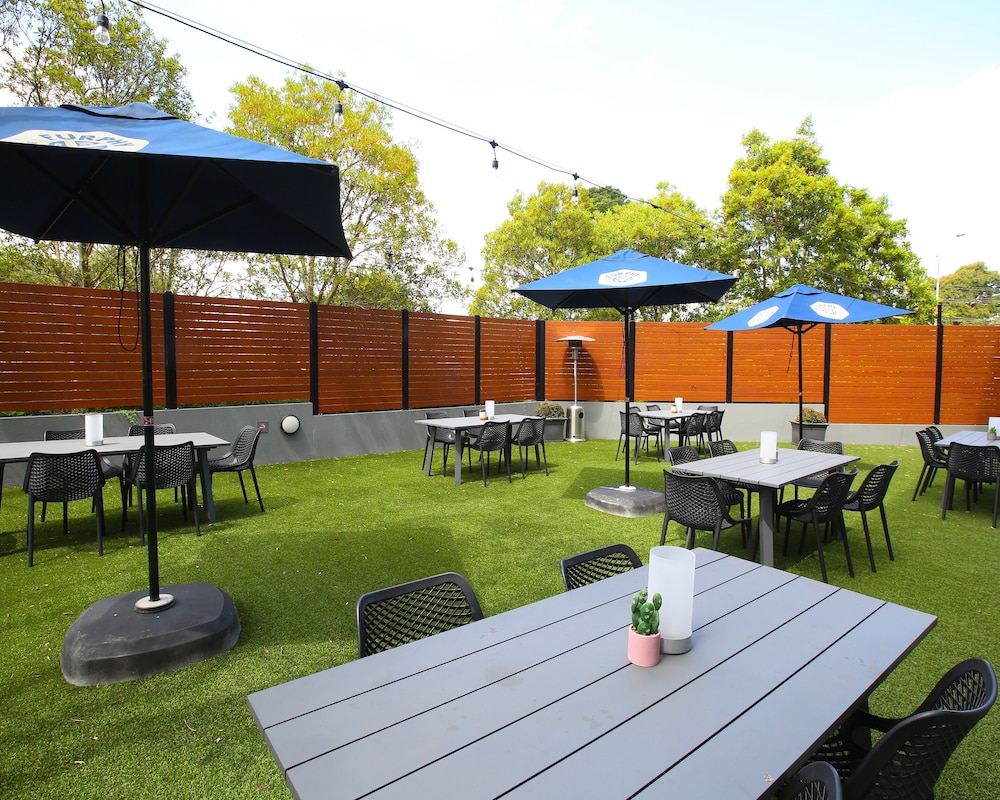 IBIS MELBOURNE GLEN WAVERLEY 66/76