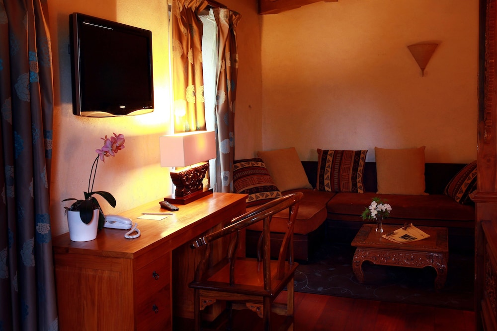 Hotel the Originals Manoir Des Indes Ex Relais Du Silence 54/65