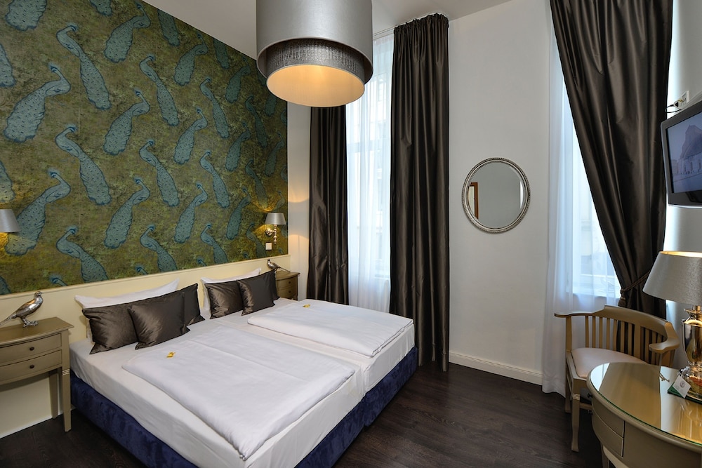 DOMSTERN HOTEL 6/64
