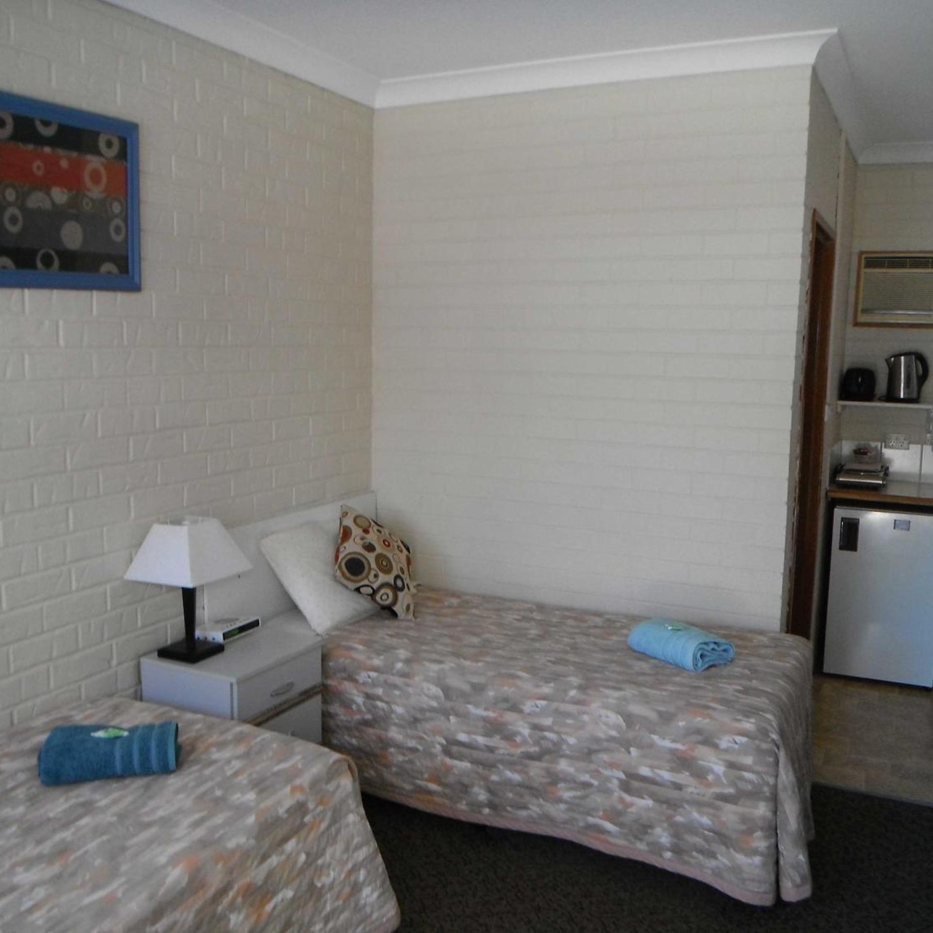BONDI MOTEL 15/21