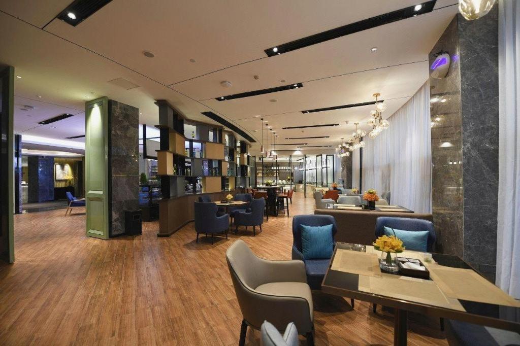 Echarm Hotel Huaihua Hexi Longping Guoji 42/50