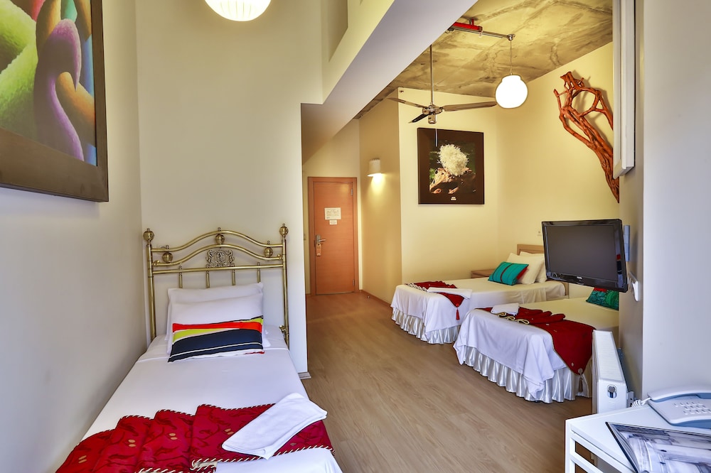 Han Hostel Airport North Hotel 25/75