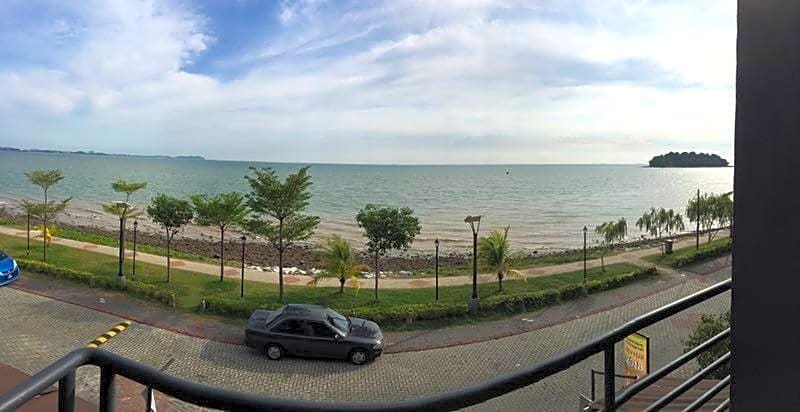 Bayfront Hotel 86/94