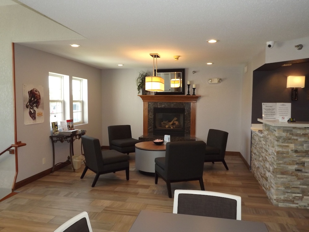Microtel Inn Suites Ames 30/38