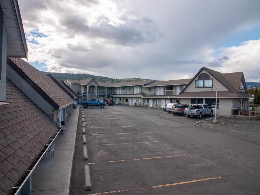 Best Budget Inn and Suites Kamloops 34/46