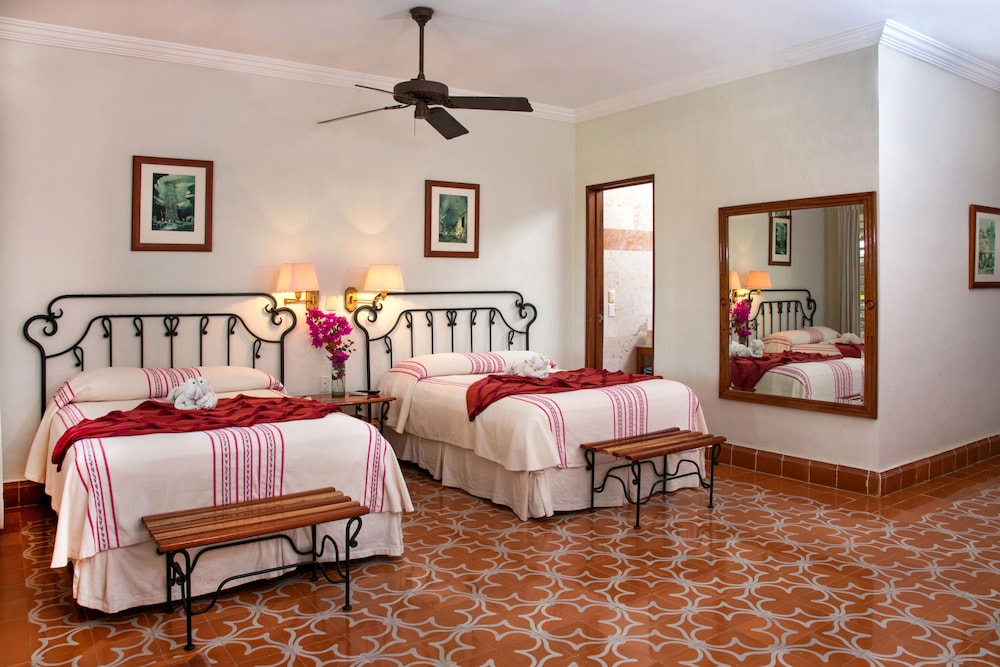 Hacienda Uxmal 10/49