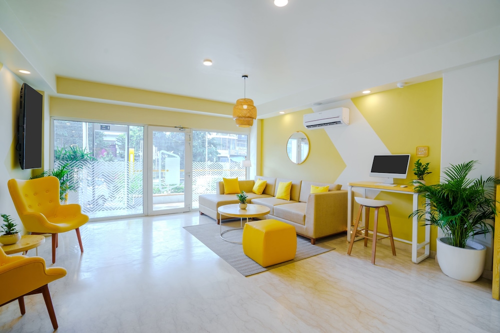 Bloom Hotel - GK2 32/47