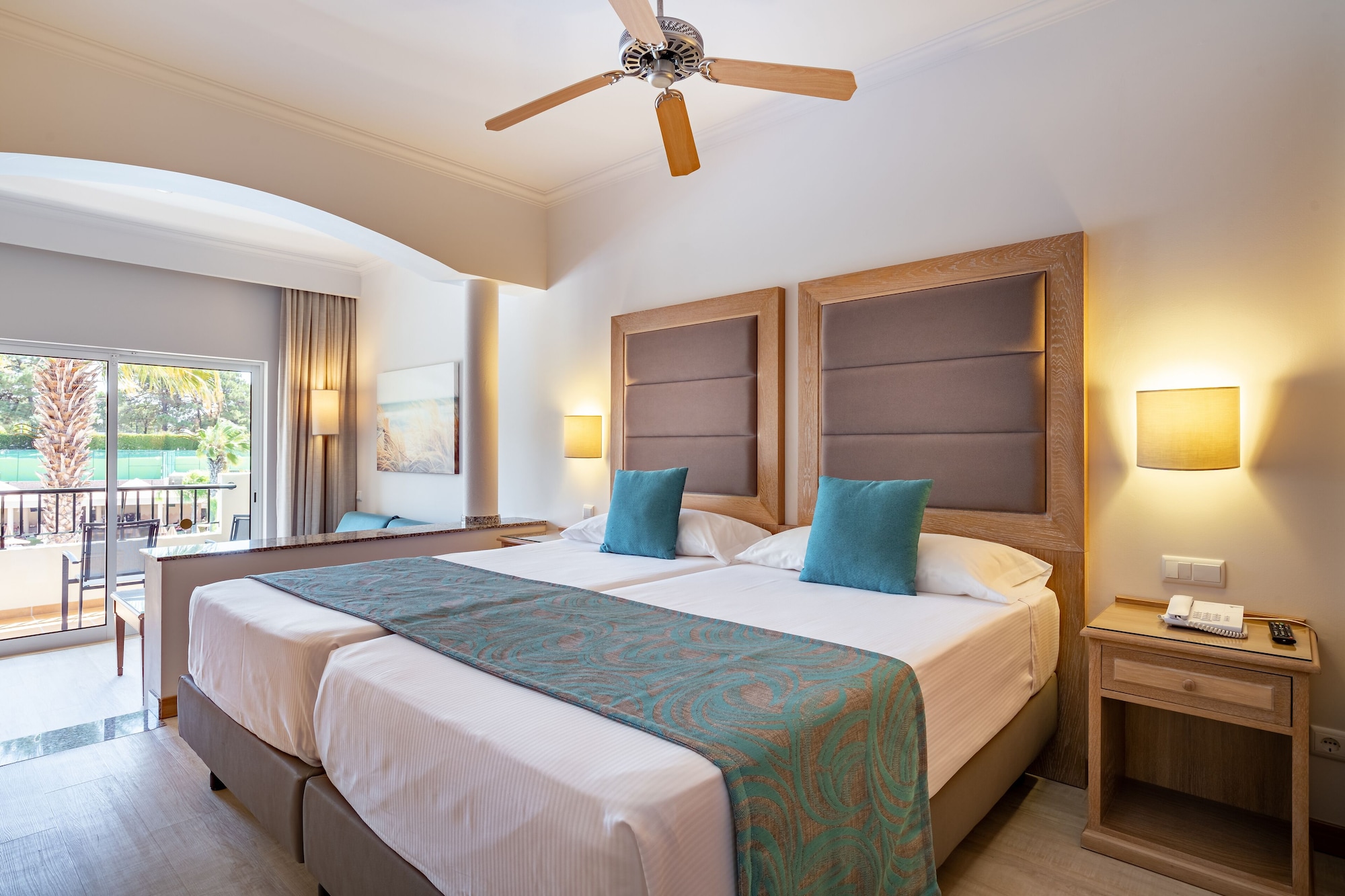 Plus, Family, Twin Beds, Pool View, Sofa