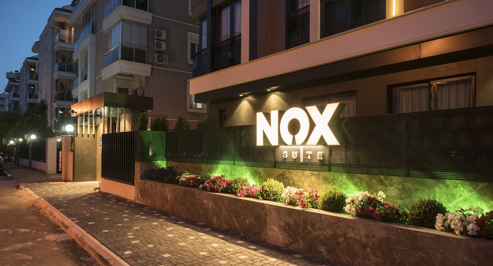 Nox Suite 62/69