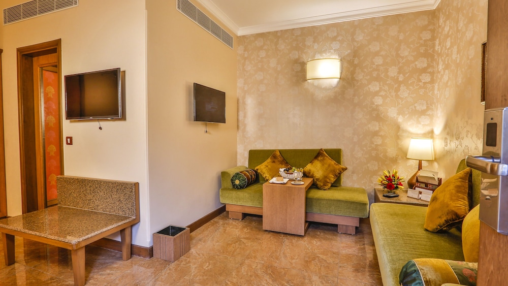 Heritage Village Resort and Spa Manesar 58/87