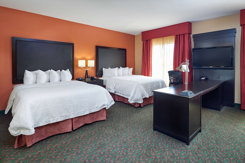 Hampton Inn Suites Waco South 14/39