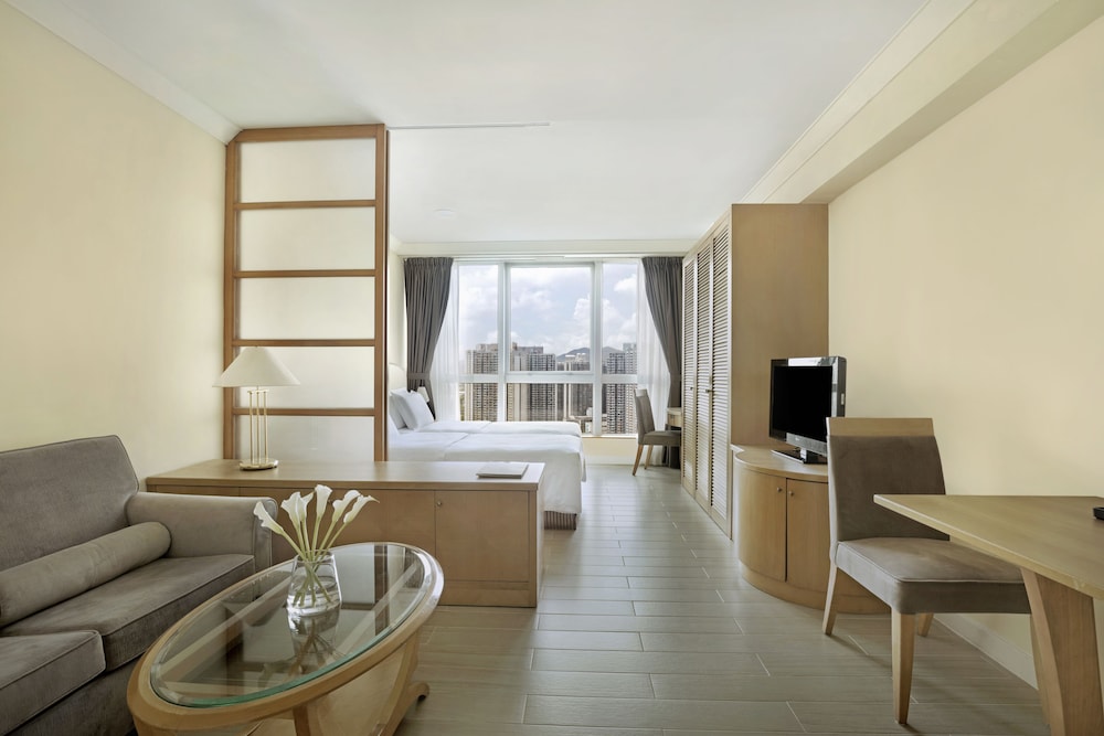 Harbour Plaza Resort City 38/62