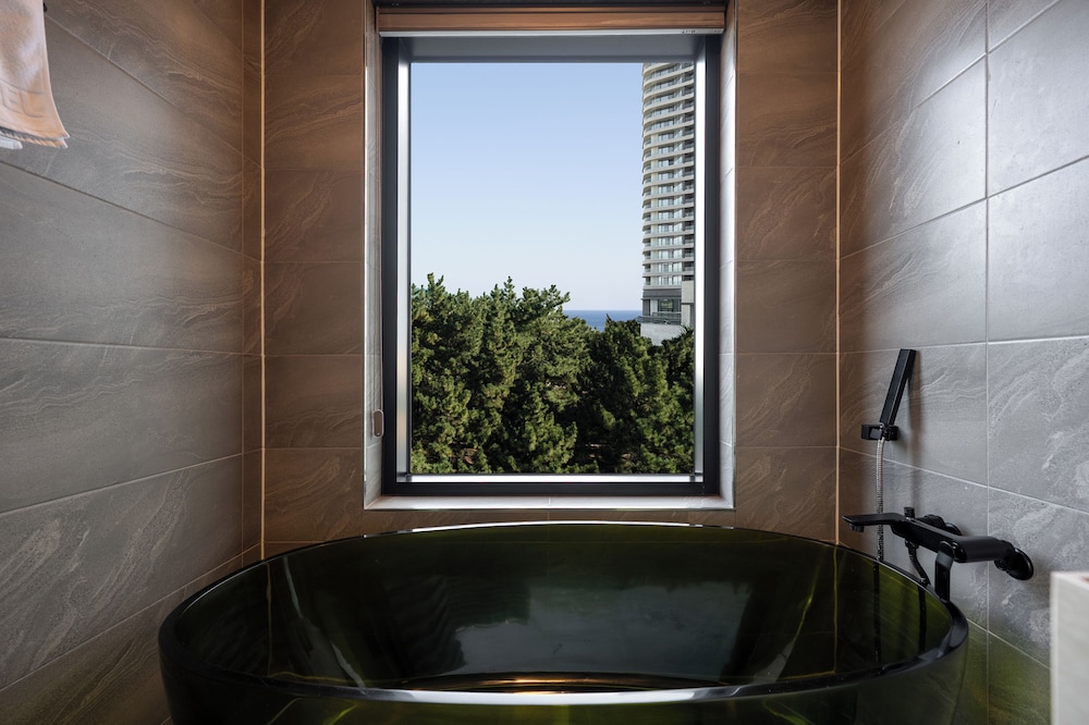 Avvio Hotel 26/50