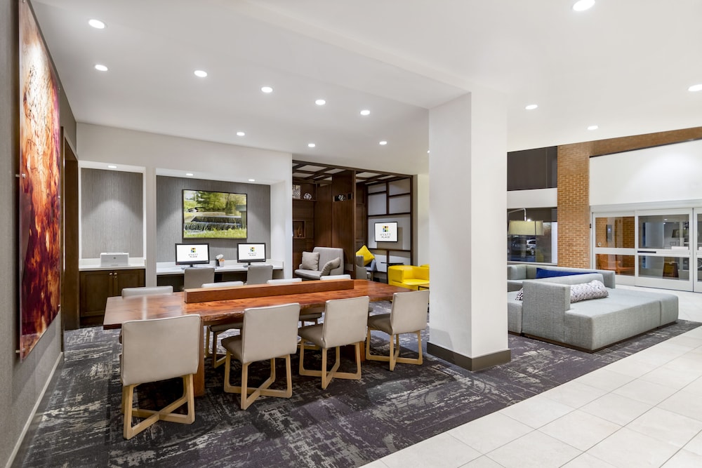 Hyatt Place Blacksburg / University 48/56