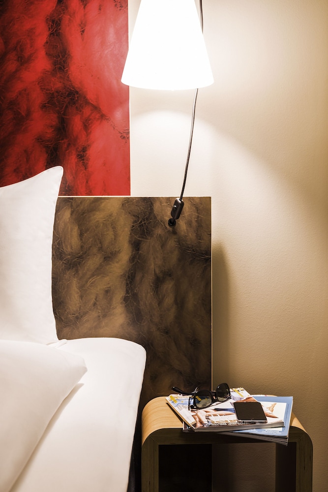 IBIS WINTERTHUR CITY 27/70