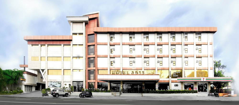 Palette Angeles, Clark International Airport, Formerly Boss Hotel