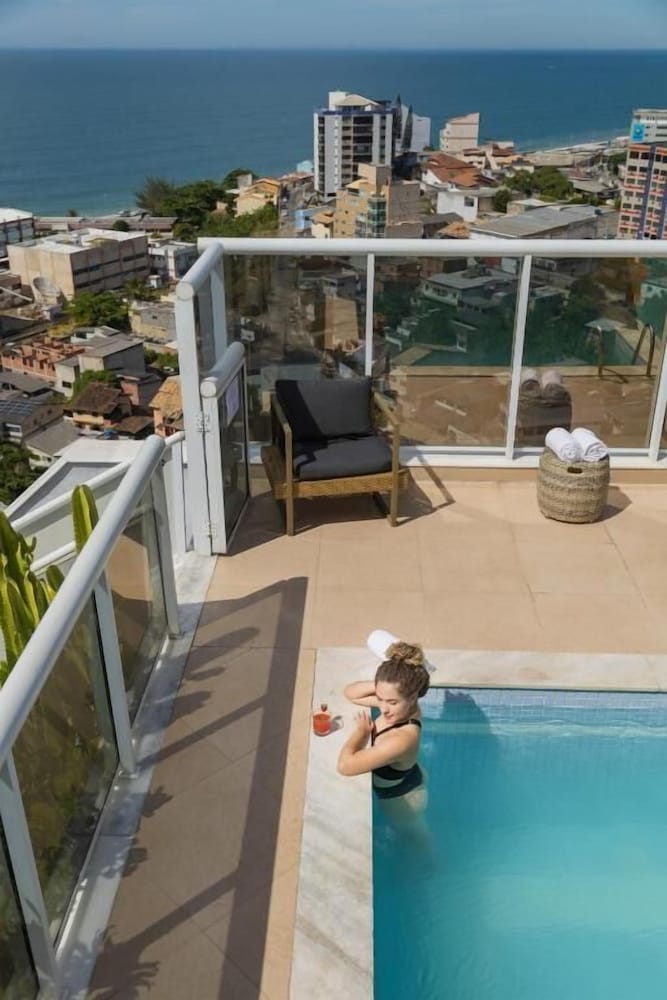 Royal Urban Macae Hotel 66/67