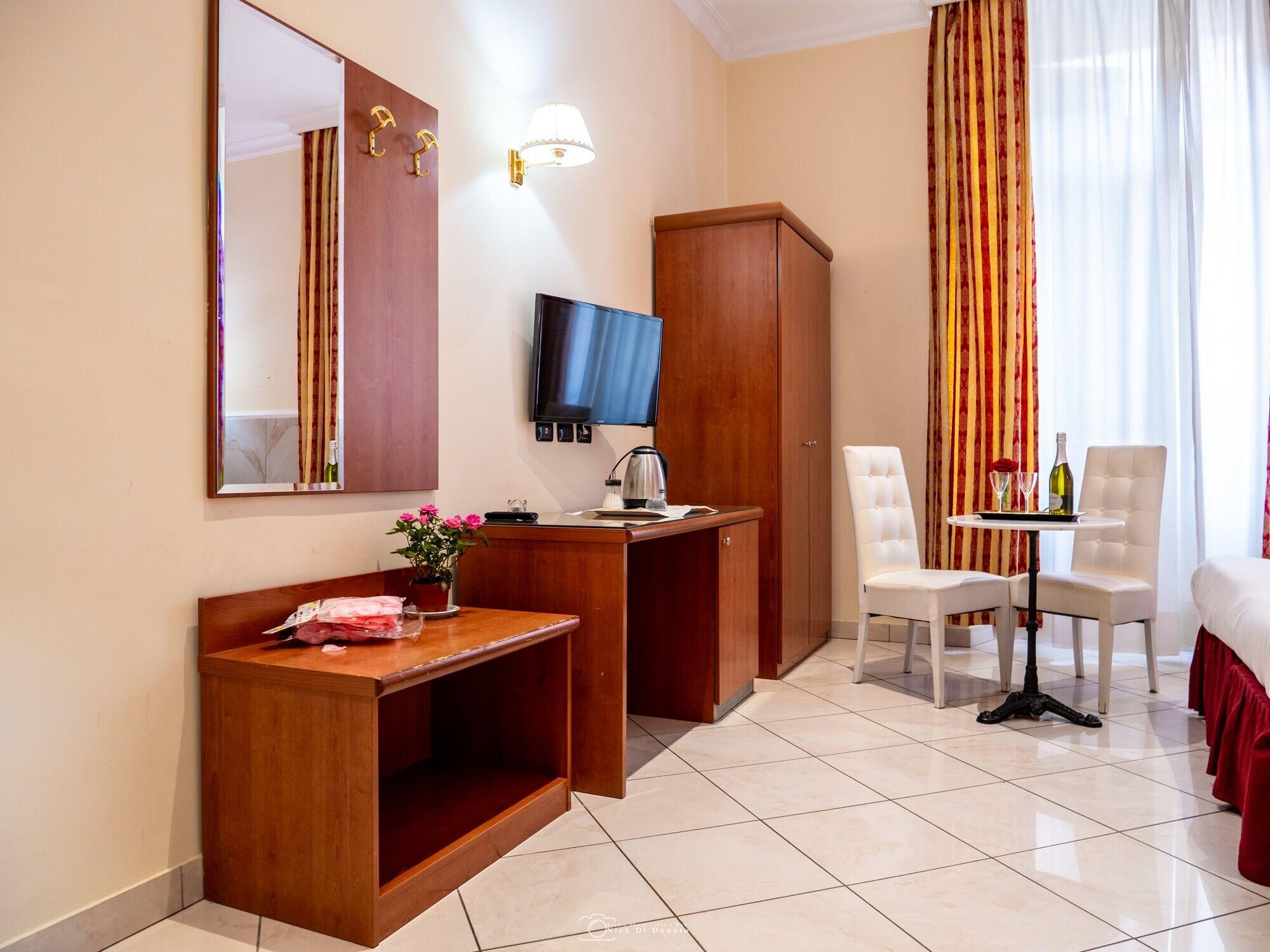 Hotel Halifax 43/48