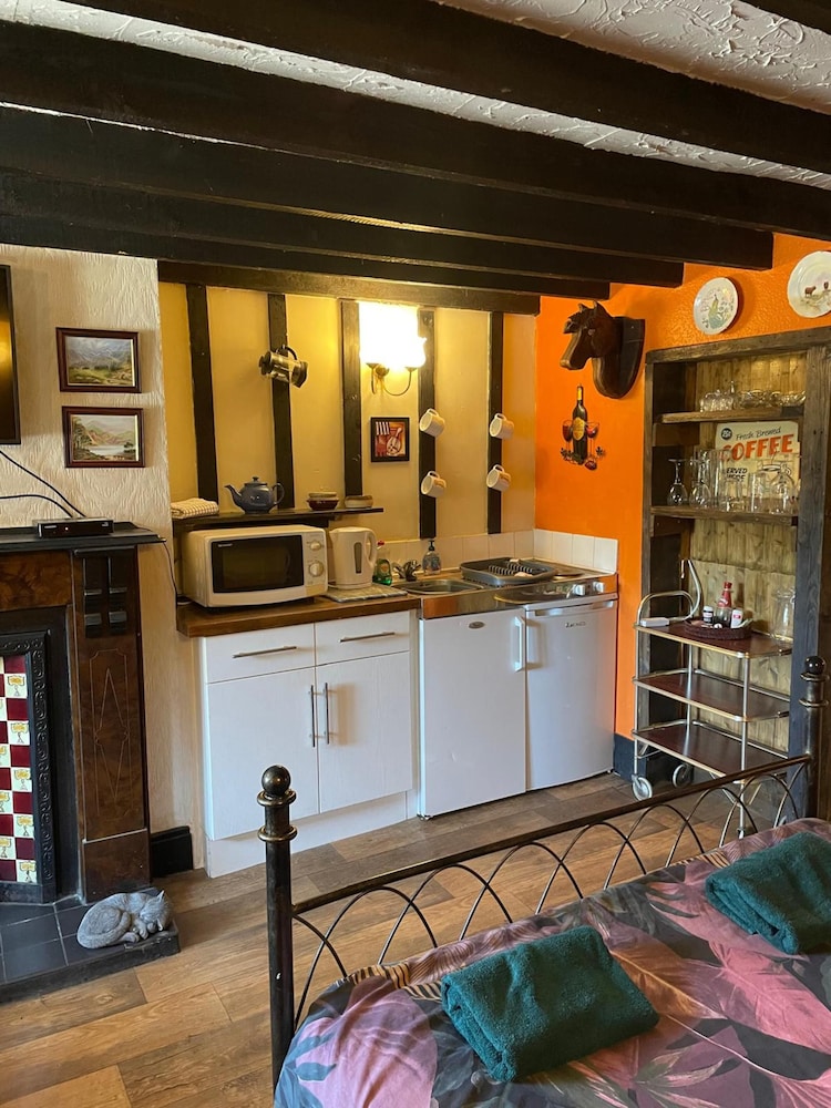 OYO Yarm Cottages 35/64