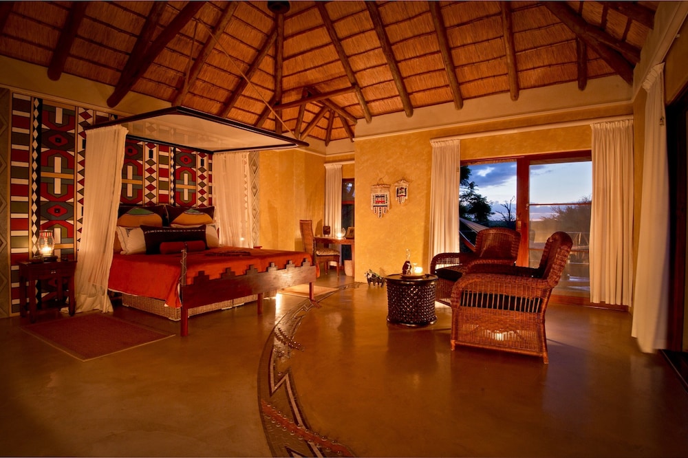 Makumu Private Game Lodge 28/50