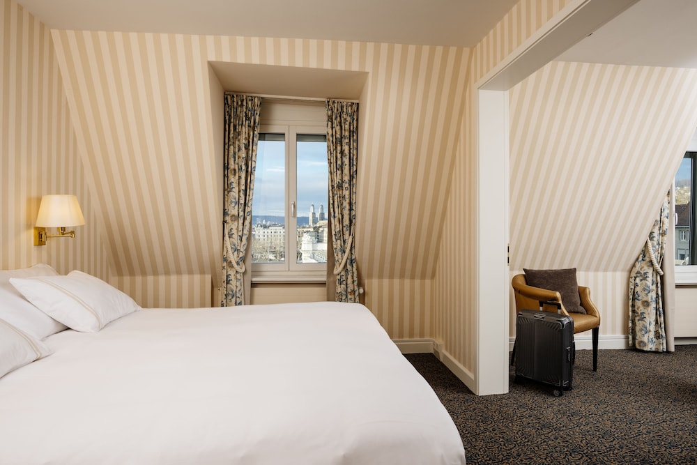 Small Luxury Hotel Ambassador Zurich 9/48