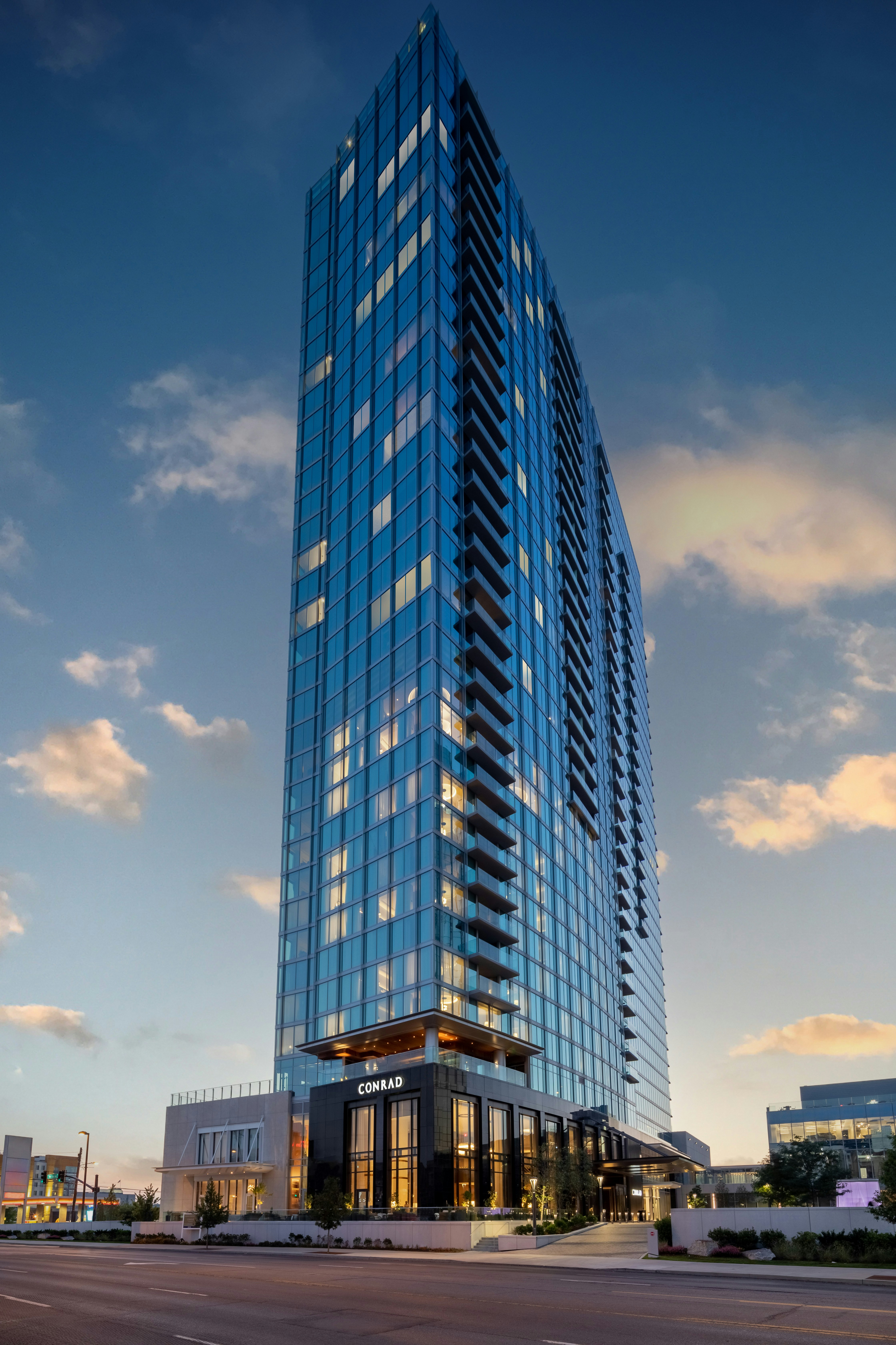 Conrad Nashville 3/51