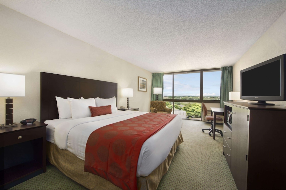 88 Palms Hotel and Event Center 12/59