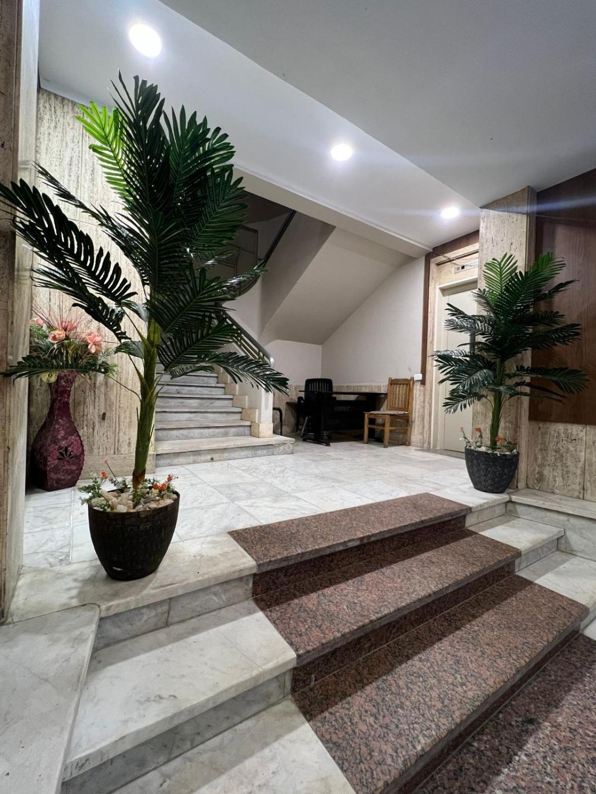 City Hotel Cairo 25/30