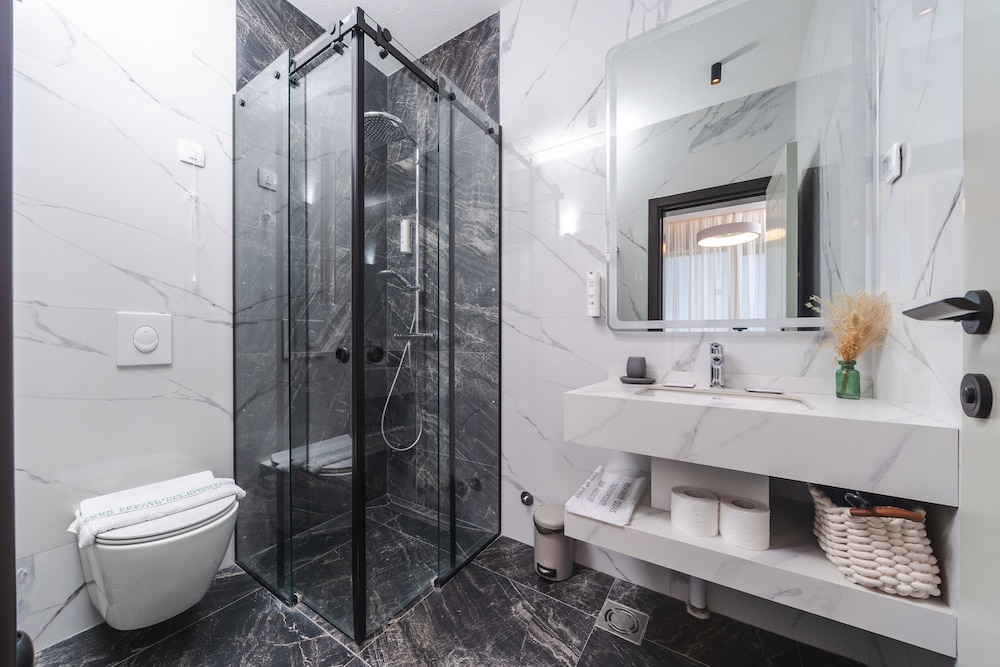Regent Resort Budva 53/53